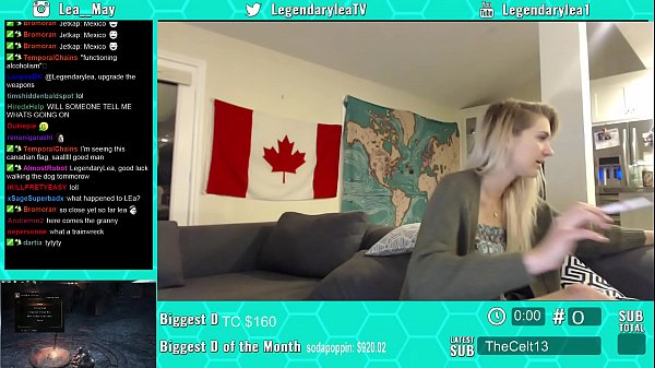 Twitch girl shows pussy
